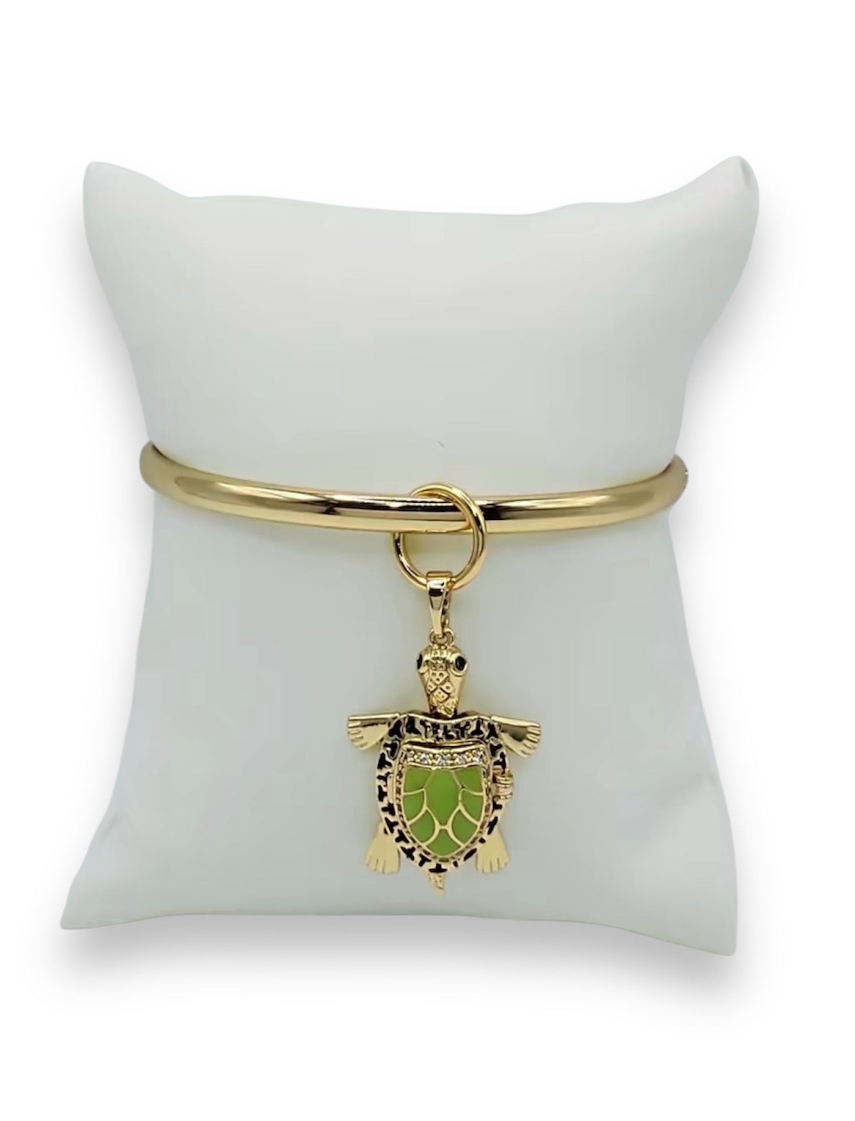 Bangle with turtle Elegant Design
