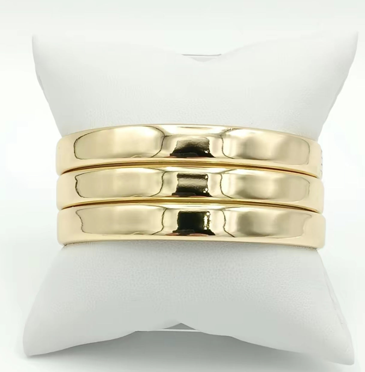 Bracelet Set of Three- Bangle 8mm- 71/2 Inch For Women Elegant Design,