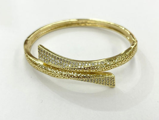 Bangle different estilos 14k Oro Laminated High Quality Elegant Design